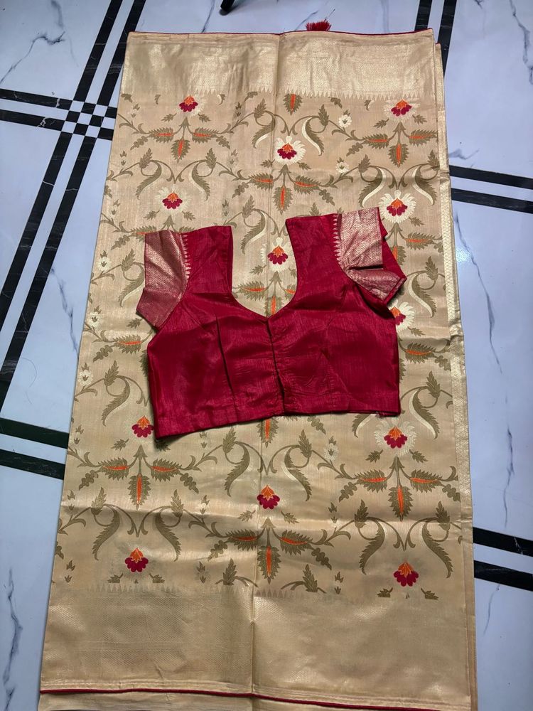 Elegant Gold Saree with Maroon Blouse