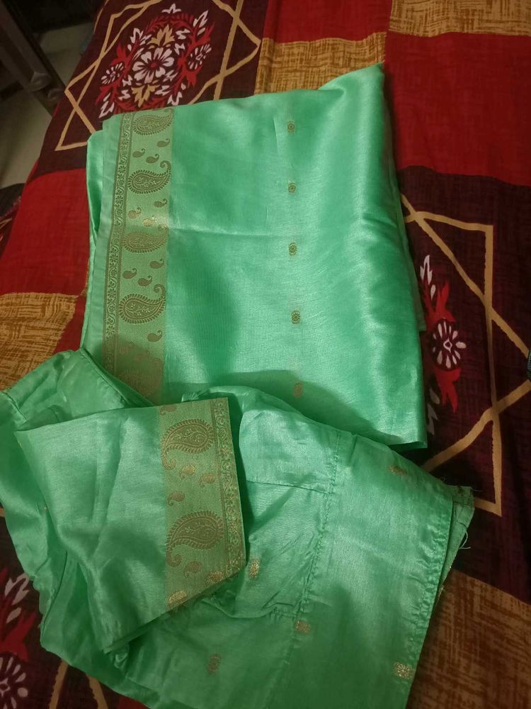 Elegant Green saree with blouse