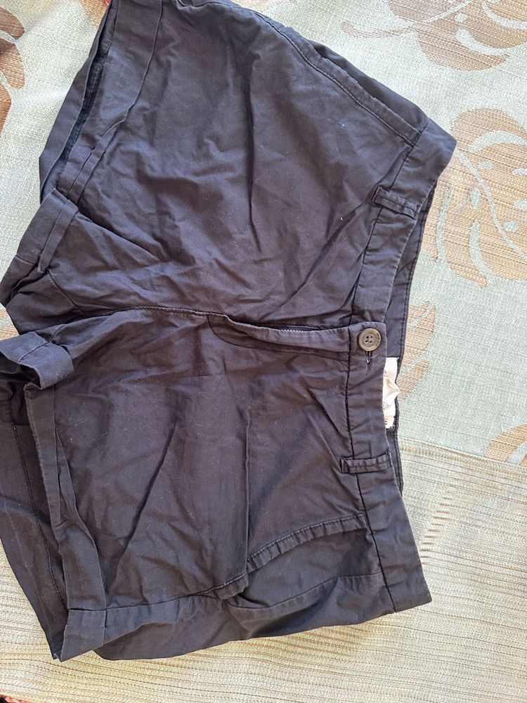 Stylish Black Shorts