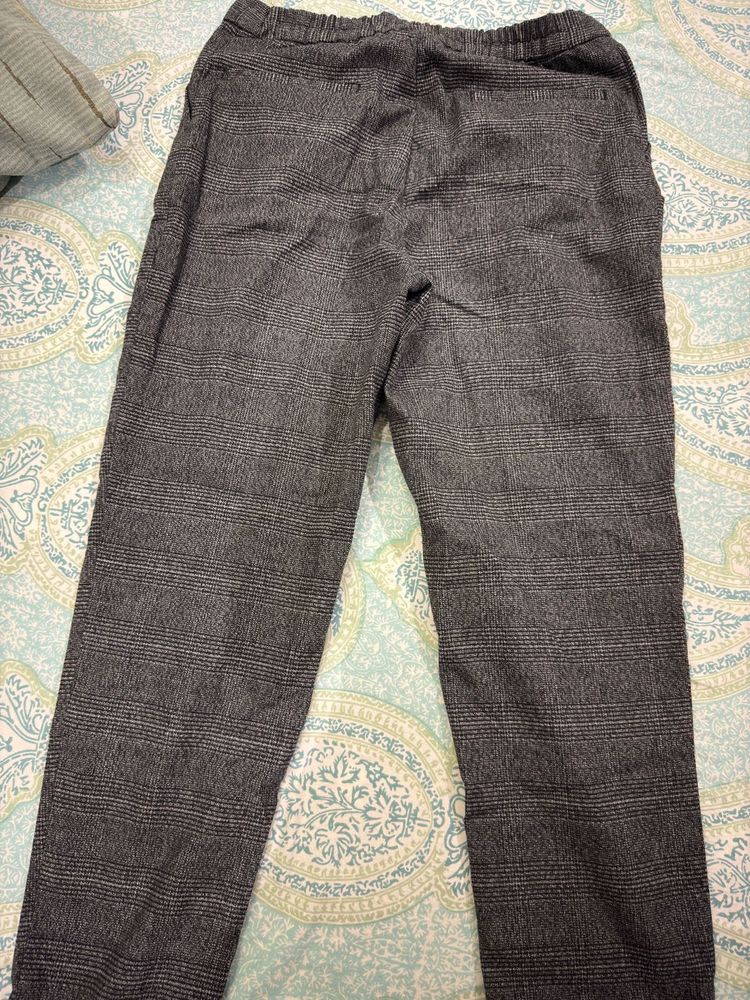 Gray Patterned Casual Pants