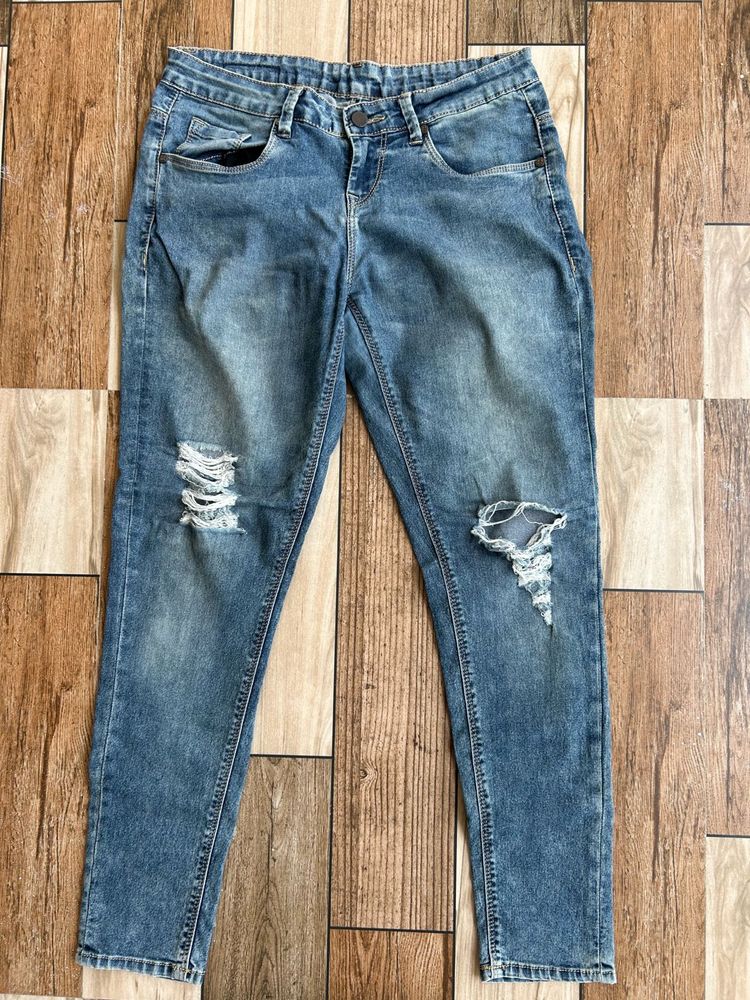 here and now Distressed Blue Denim Jeans