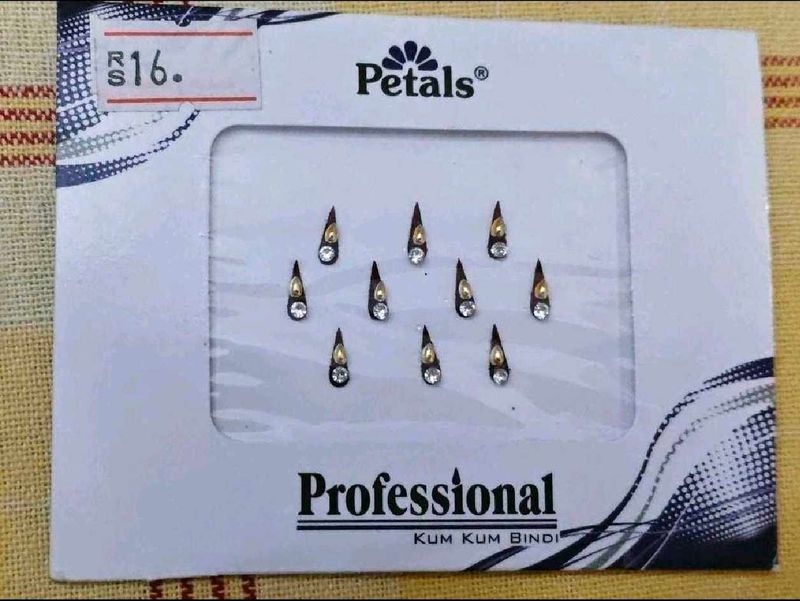 Petals Professional Bindi Set