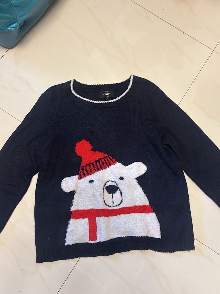 Cute Polar Bear Sweater🐻‍❄️🎄