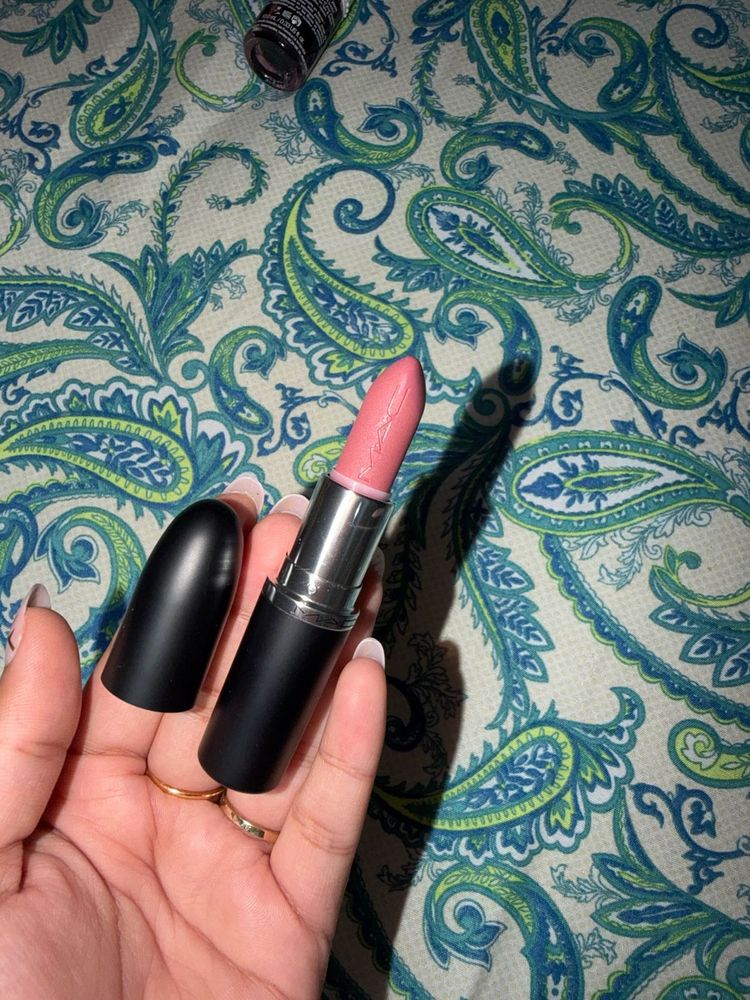 MAC Lipstick - MEHR shade
