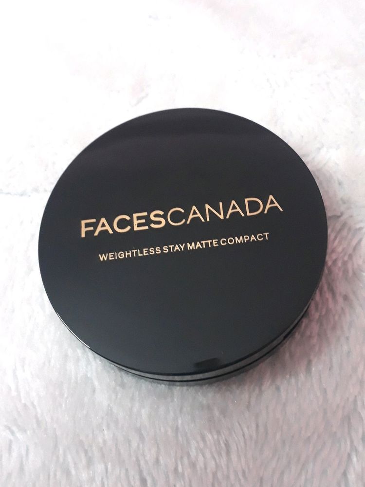 FACES CANADA Weightless Stay Matte Finish Compact