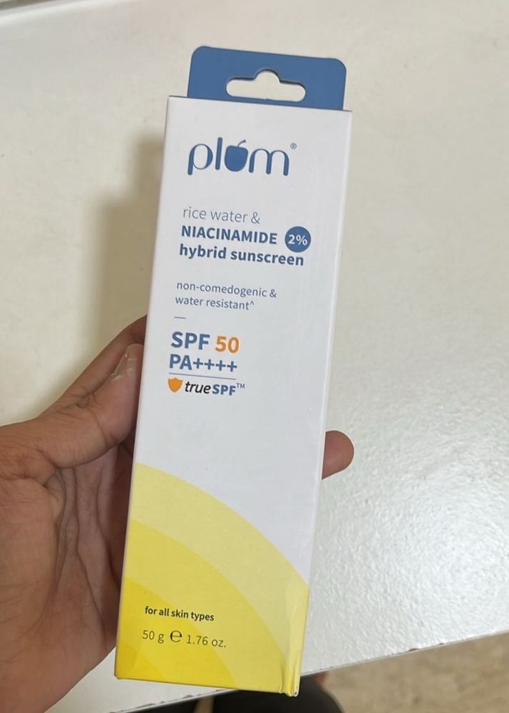 Plum Rice Water &amp; Niacinamide Hybrid Sunscreen SPF