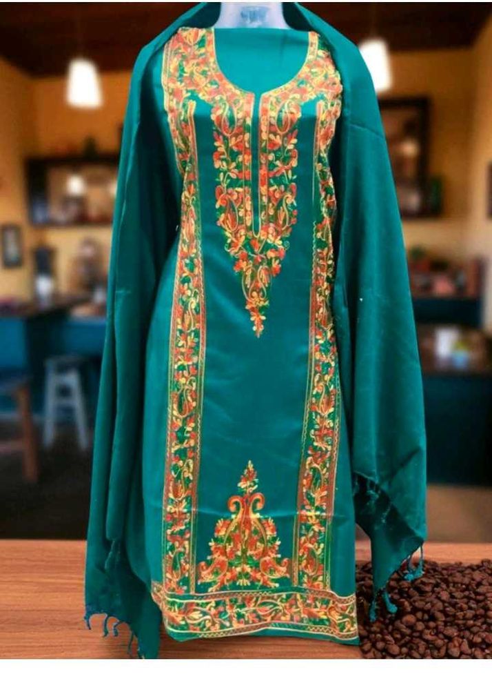 Elegant kashmiri suit unstitched