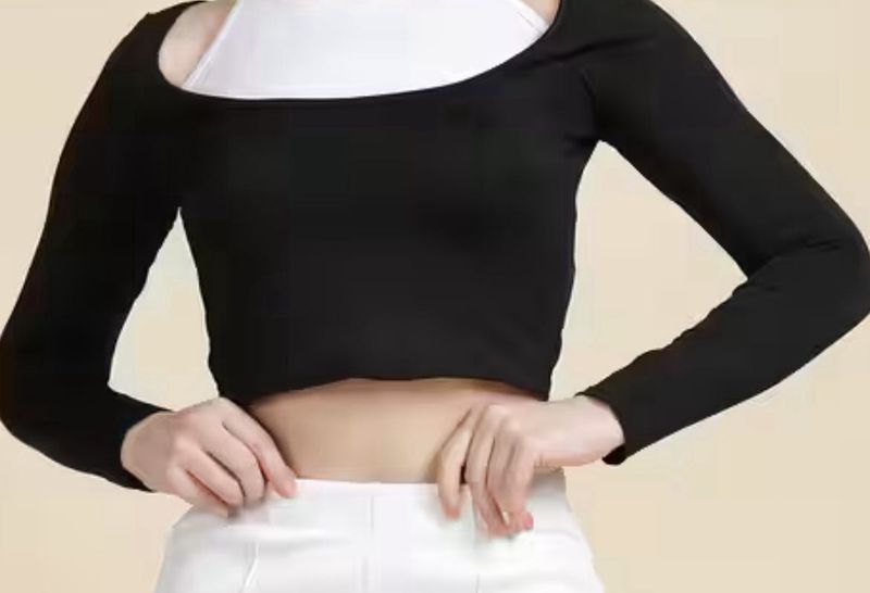 Basic Black Long Sleeve Crop Top