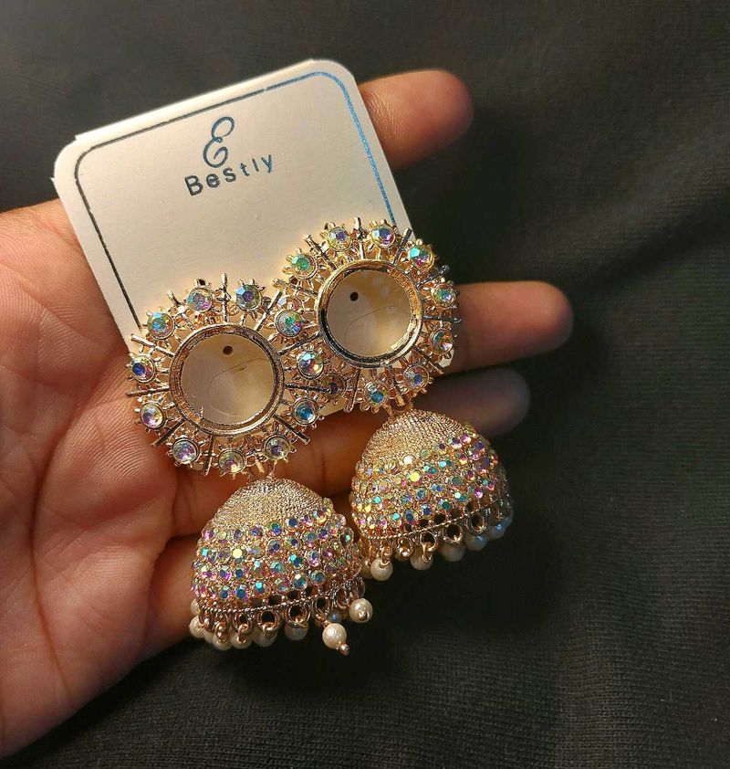⭐️Gold Jhumka Earring🔴