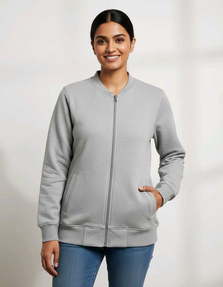 Gray sweat shirt