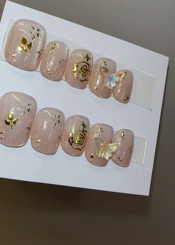Elegant Rose &amp; Butterfly Press-On Nails