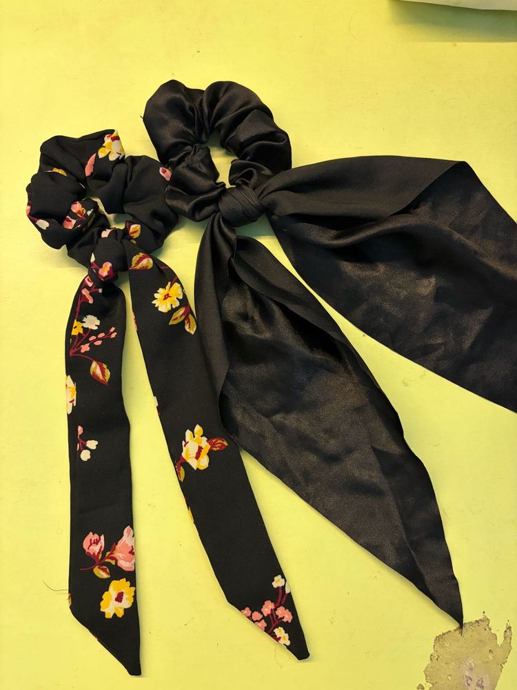 2 Cute Floral Scrunchie &amp; Black Ribbon scrunchies