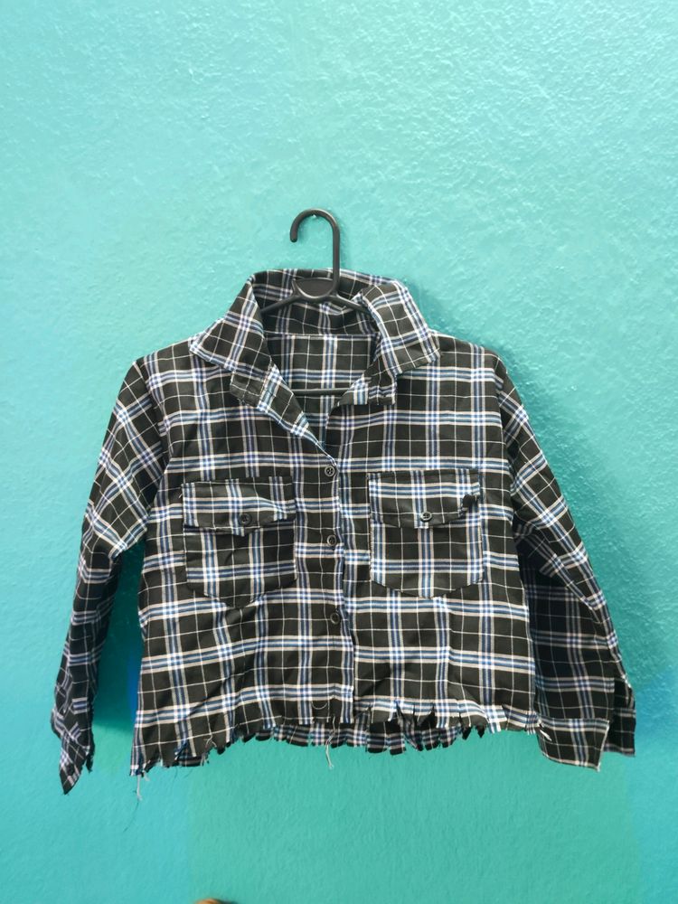 Cropped Shirt