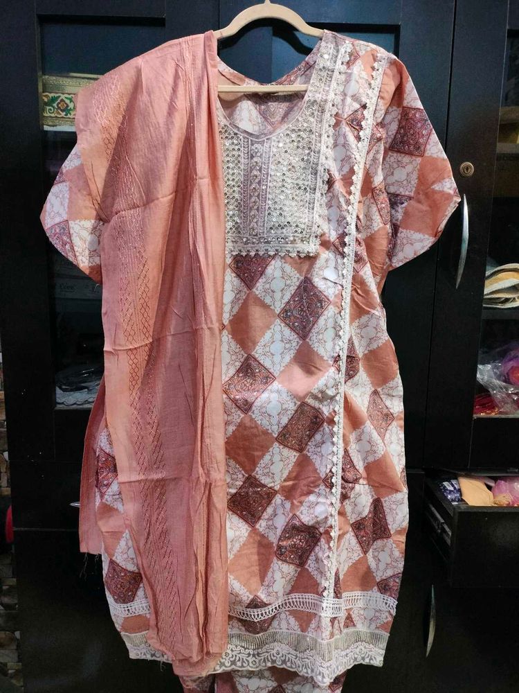xl Ethnic Kurta Set with Dupatta