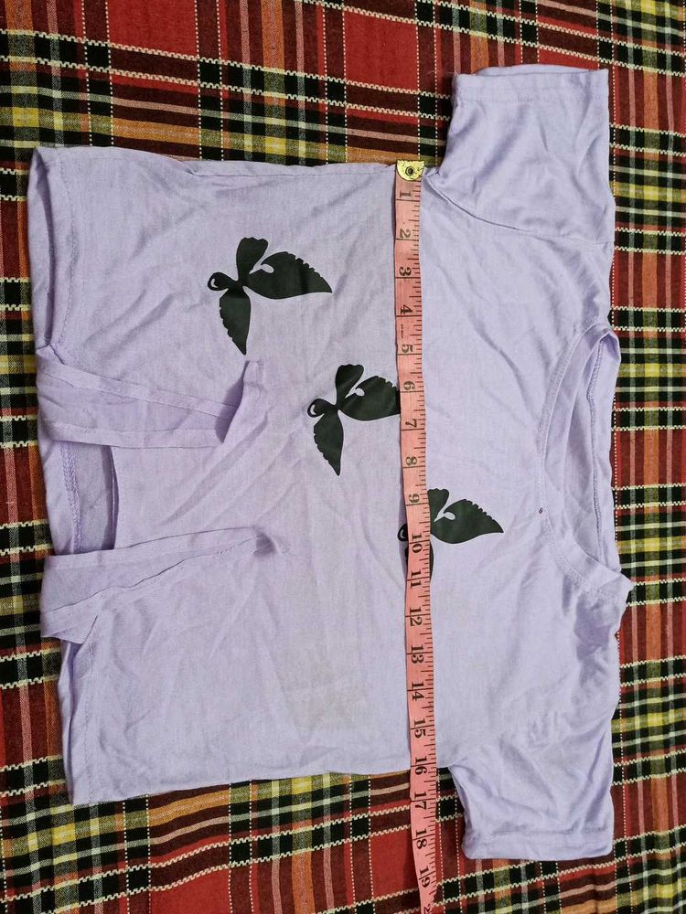 Cute Lavender T-Shirt with Bird Print