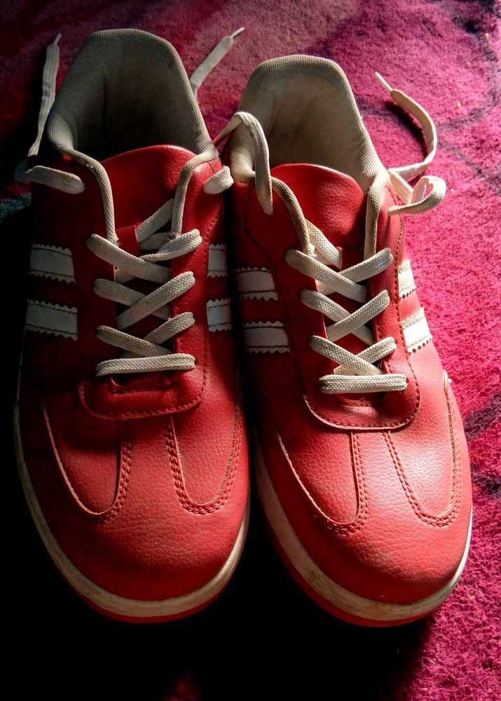 Red Yousta Sneakers