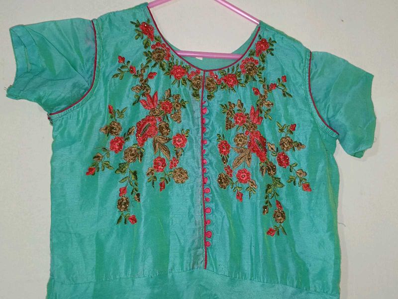 Beautiful Embroidered Kurta