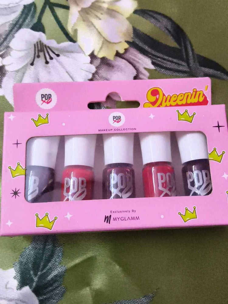 myglamm POPxo Queenin Nail Kit