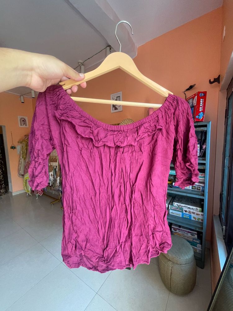 Off-Shoulder Ruffled Top