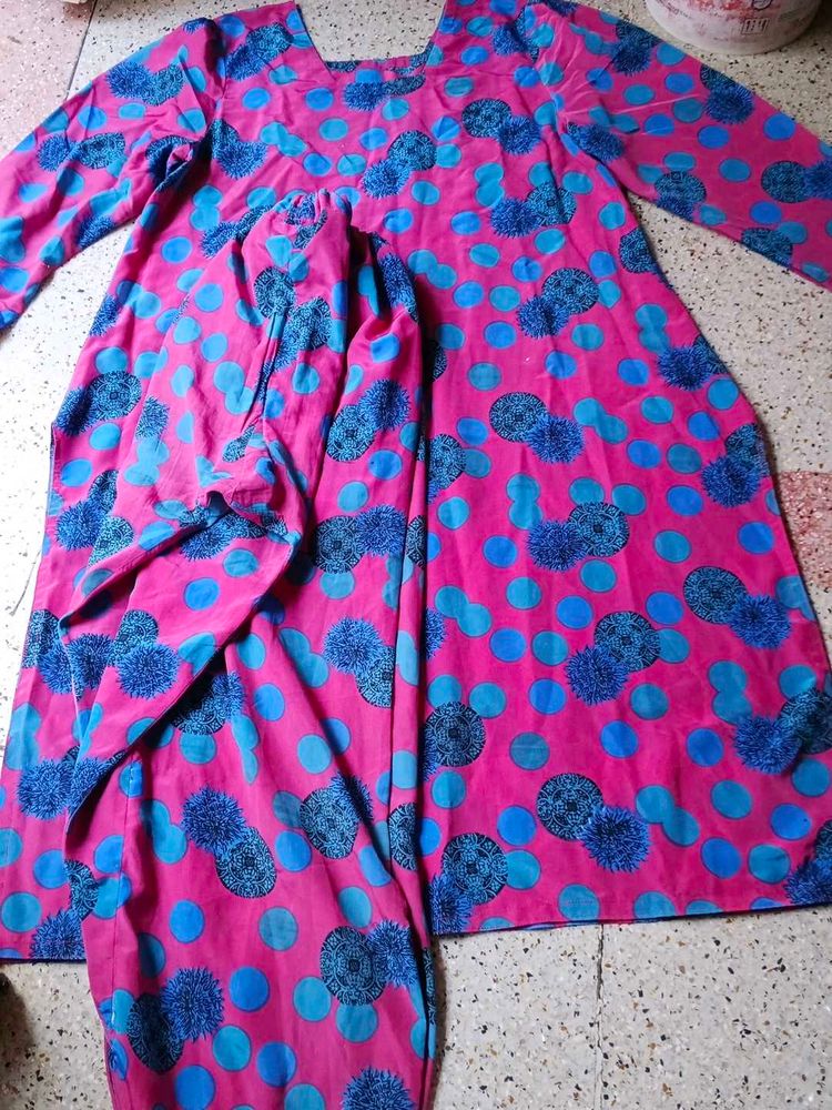 Pink &amp; Blue Printed Kurta Set