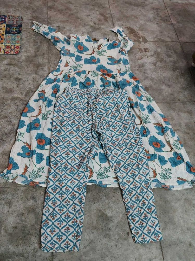 Floral Print Kurta with Pants Set