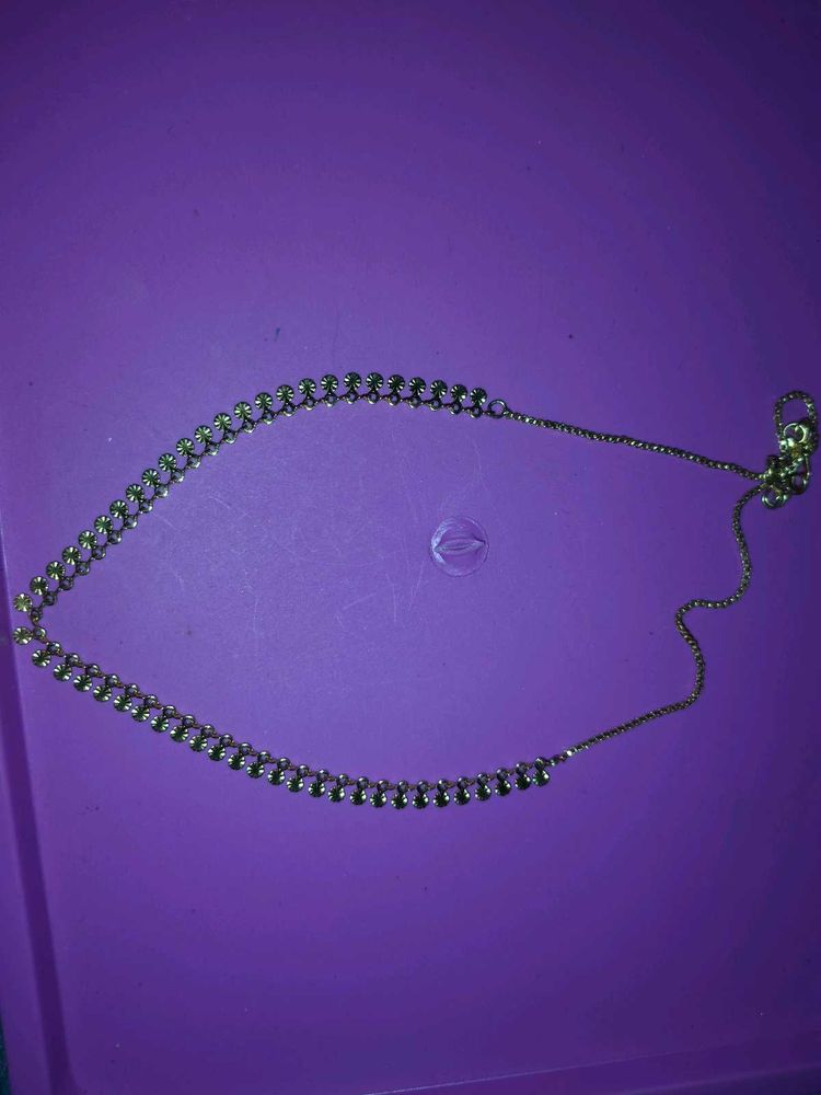 Elegant Gold-Tone Chain Necklace