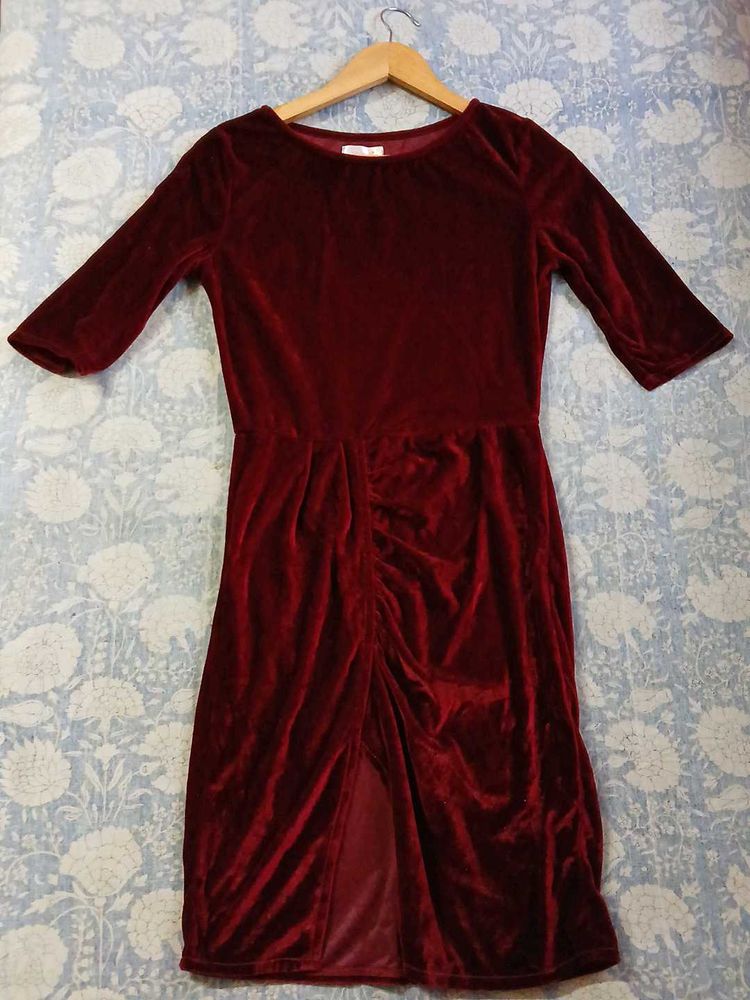 Velvet Midi Dress - Burgundy