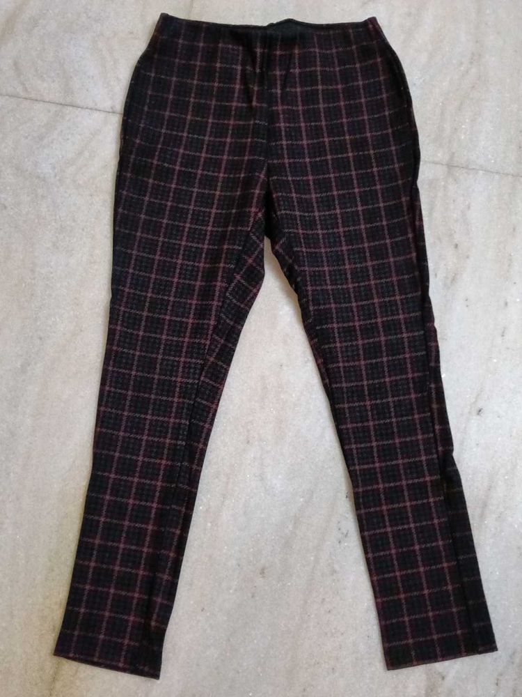 Chic Plaid Skinny Pants