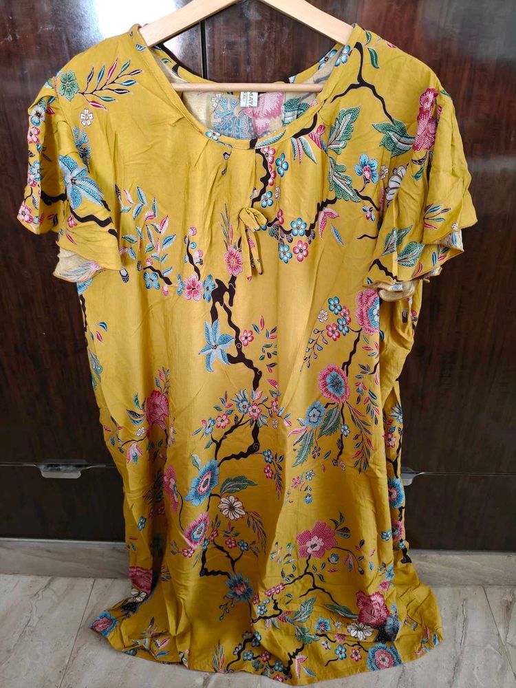 women yellow cotton kurta dress