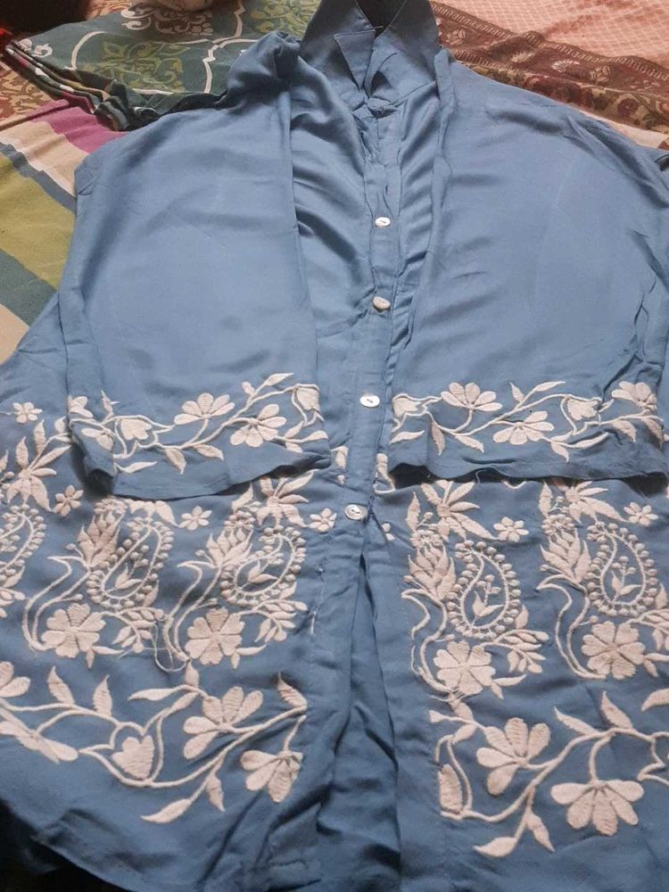 Embroidered  cord set