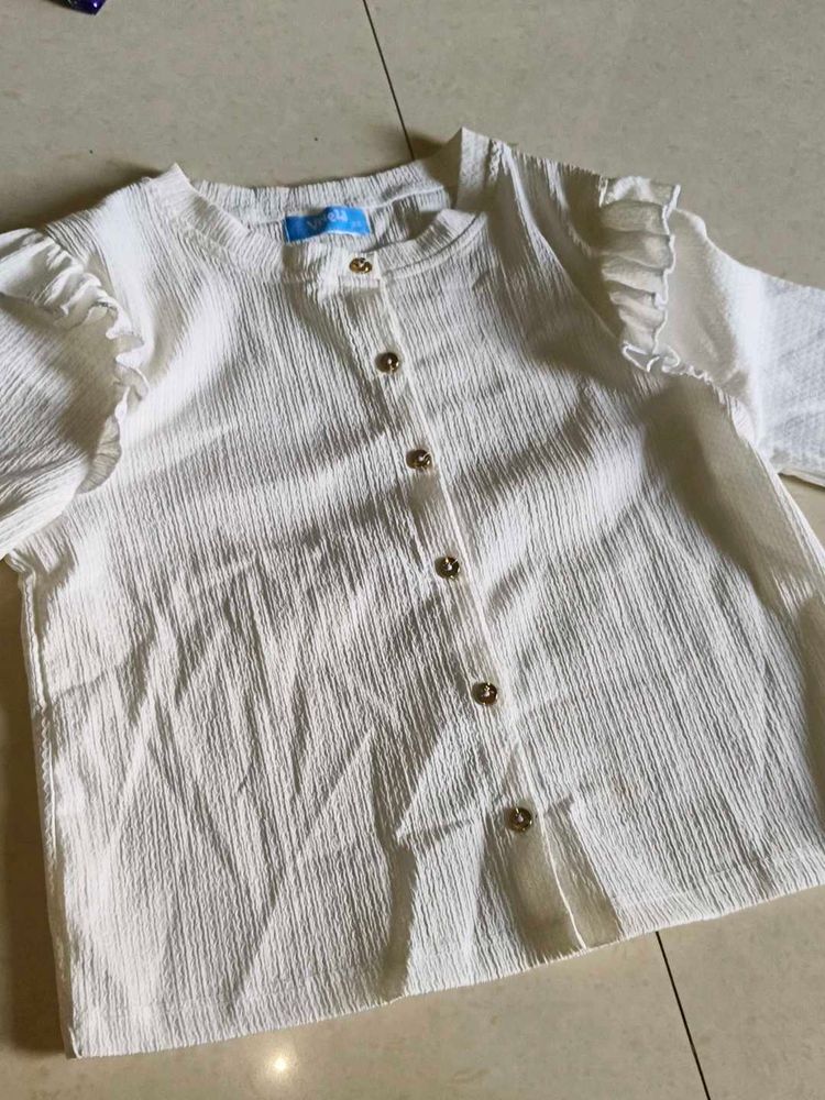 Cute White Textured Button-Up Top