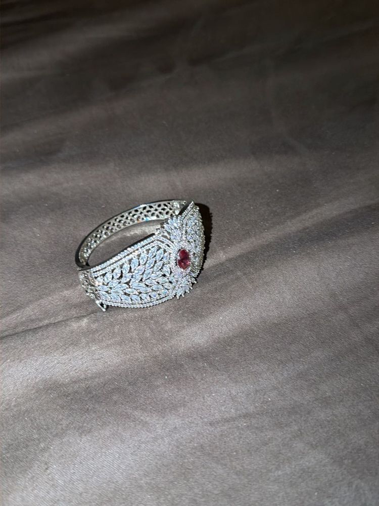 Exquisite Cubic Zirconia Bangle