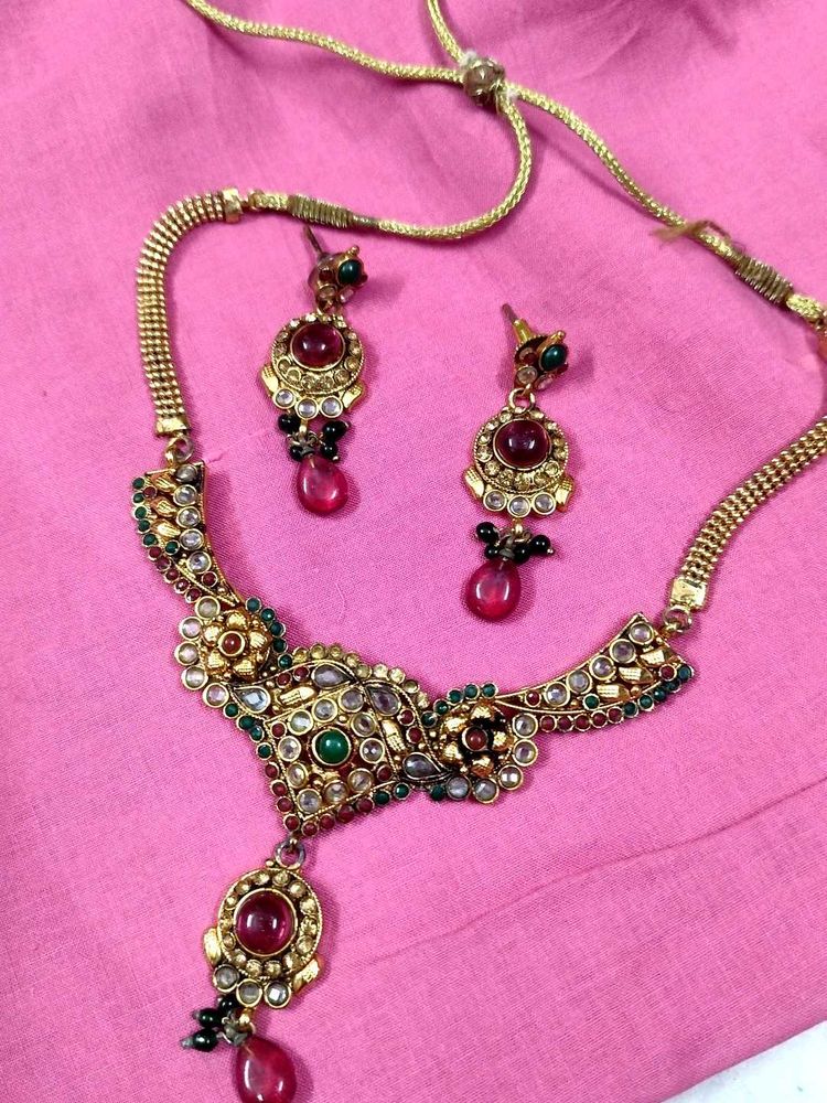 Polaki Necklace and Earring Set