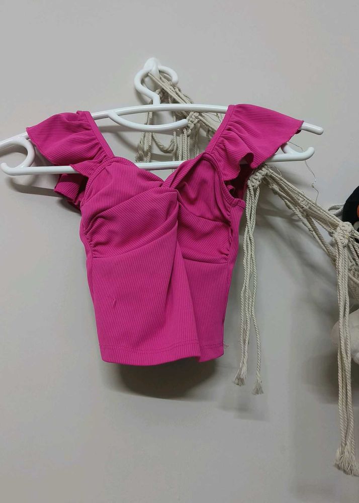 Ruffle Sleeve Ruched Crop Top