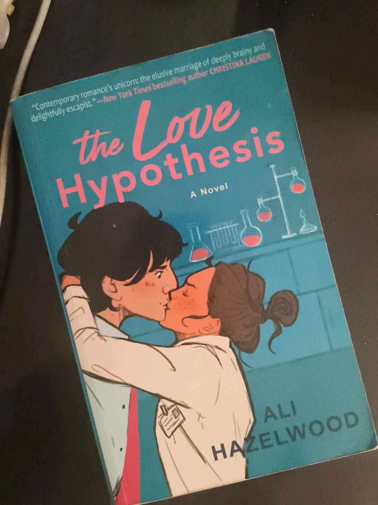 The Love Hypothesis by Ali Hazelwood