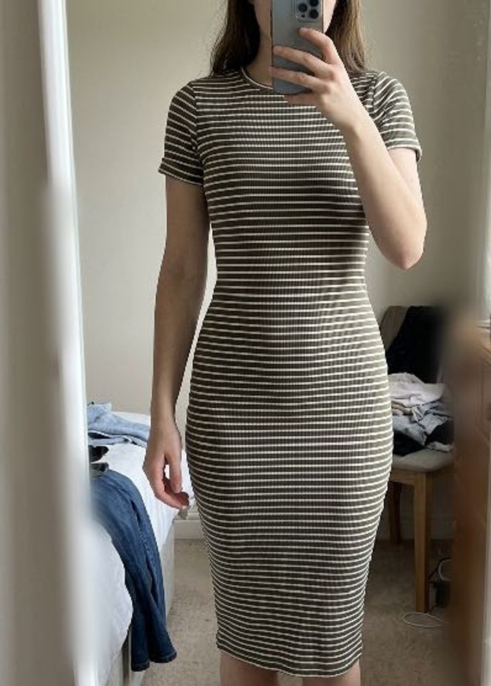 LIFESTYLE’s Ginger - Striped Ribbed Midi Dress