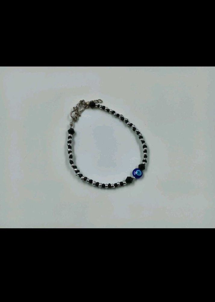Set Of 4 Evil Eye Bracelet With Complimentary Gif