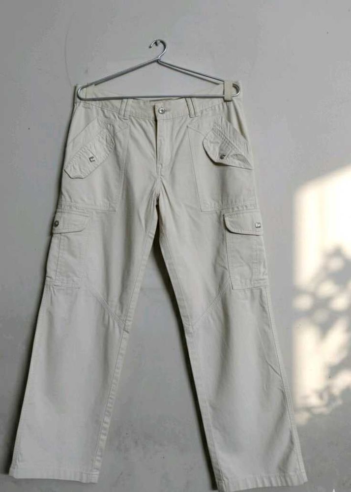 Unisex  , off-white baggy cargo