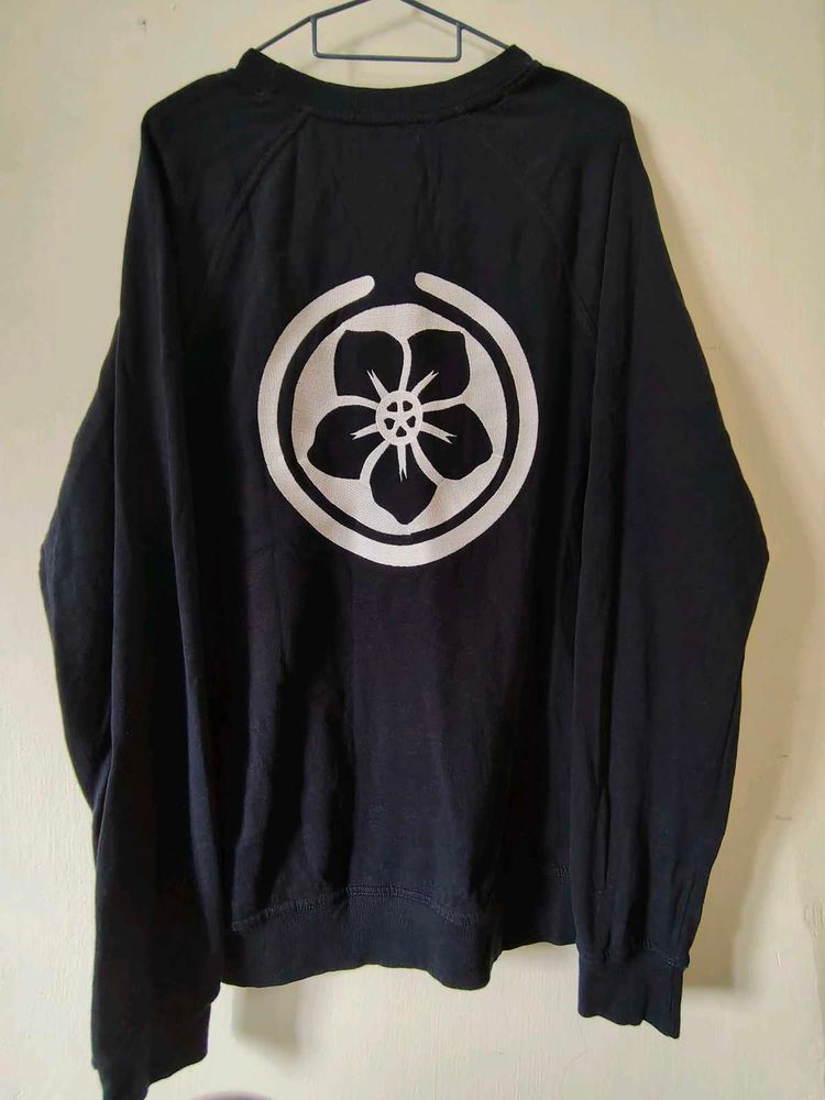 Navy Blue Crew Neck Graphic Sweatshirt