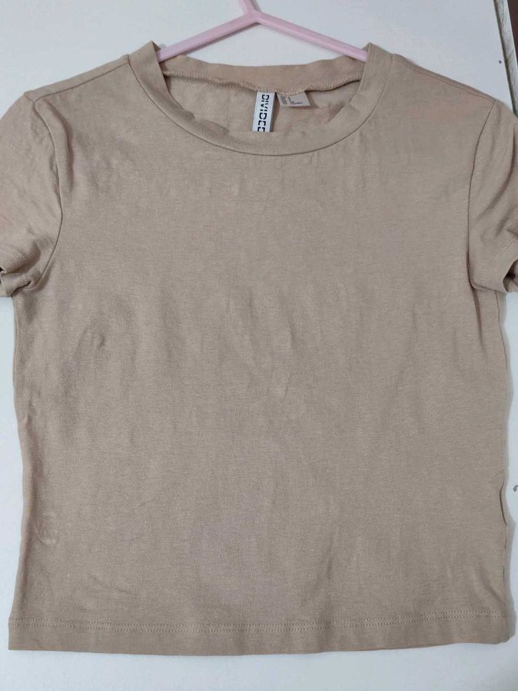 H&amp;M crop top