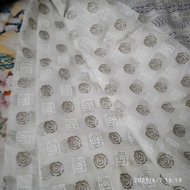 White &amp; Grey elegant saree