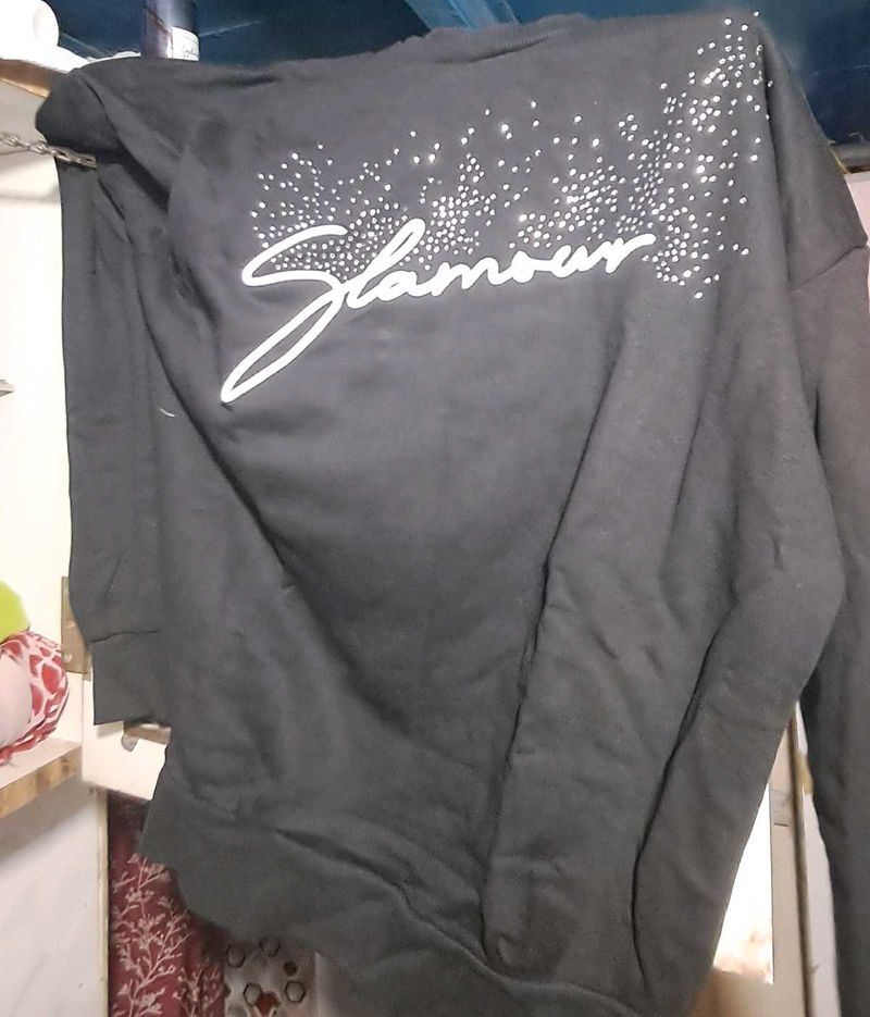 Glamour Sweatshirt with Rhinestone Detail