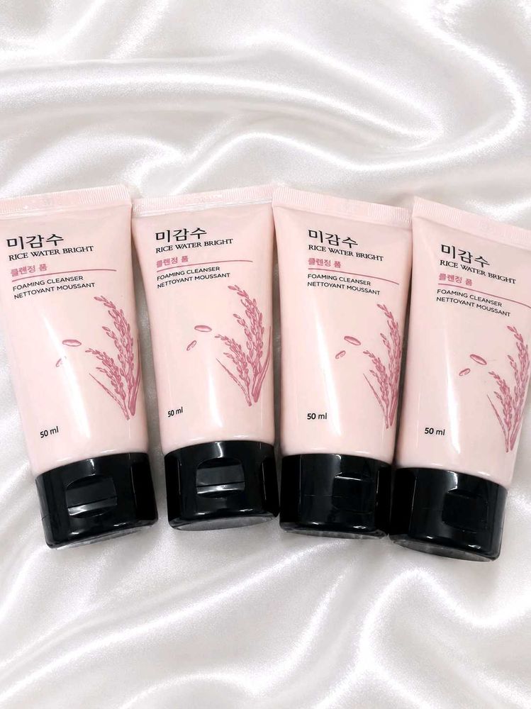 pack of 4 The Face Shop Rice Water Bright Foaming
