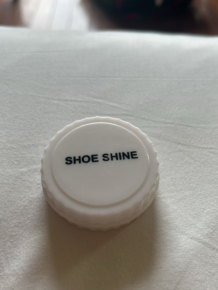15 Shoe Shine SpongeOR Ten Combs/shower Cap