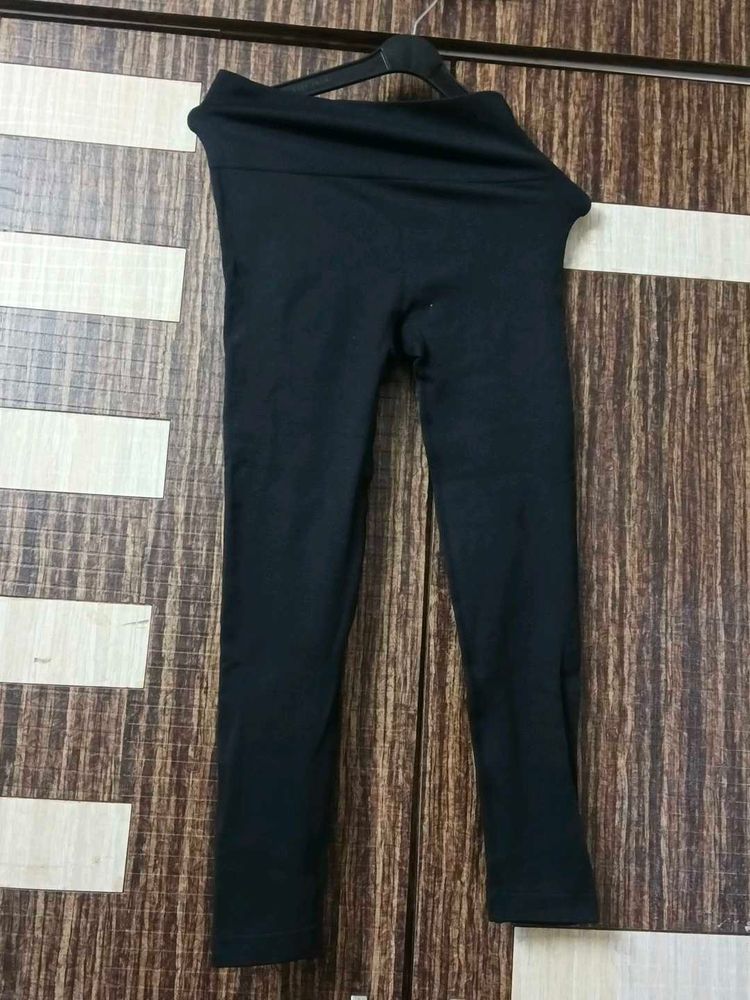 Black High-Waisted Leggings