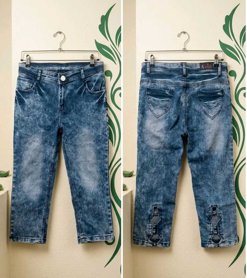 Super stylish Short danim capri
