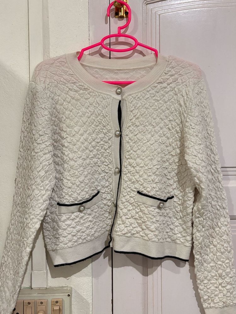 Chic Textured Cardigan