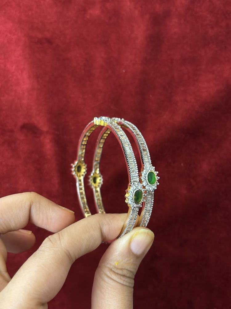 Elegant Emerald &amp; Diamond Bangles