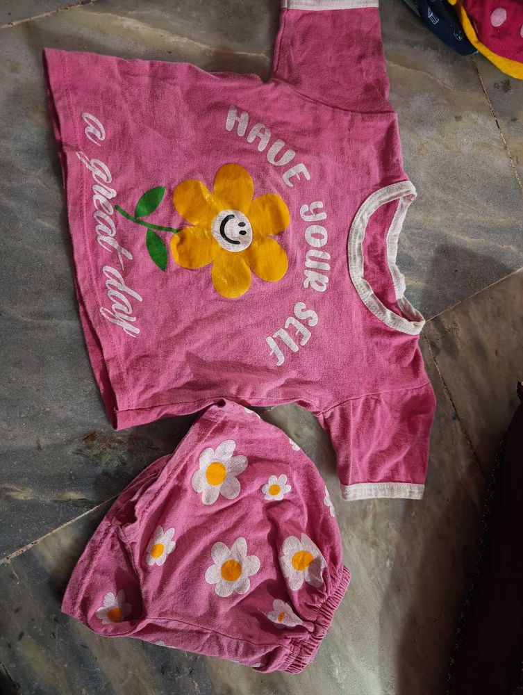 Cute Pink Flower Print Outfit