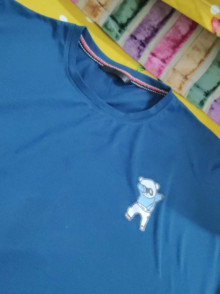Oversized t-shirt
